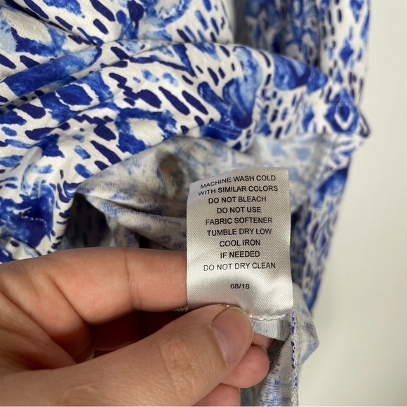 Ibkul Kendra Mock Neck Polo Top Blue Elephant Print Size Large - Picture 7 of 7